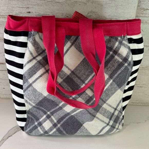 Disneyworld resort Minnie Mouse purse bag - Picture 9 of 10